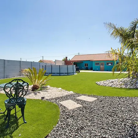 Casa Do Canudo * Marinha Grande